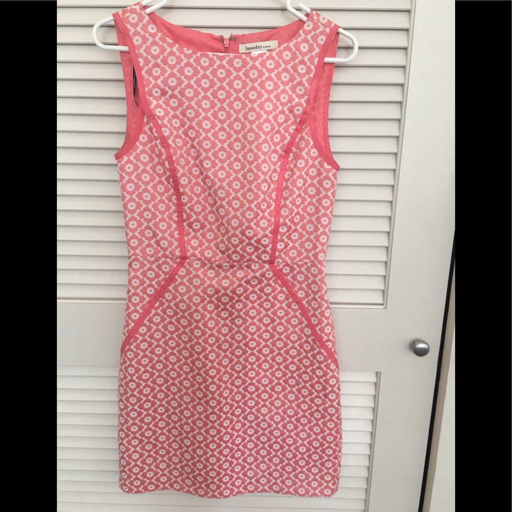 Laundry by Shelli Segal sheath dress.